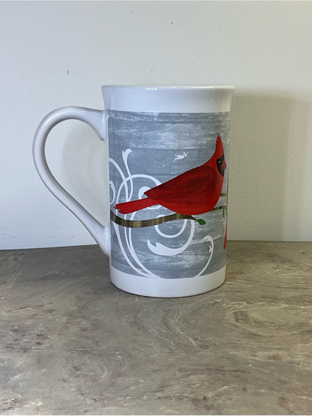 Royal Norfolk Red Cardinals Holiday Christmas 12 oz Coffee Tea Mug Cup